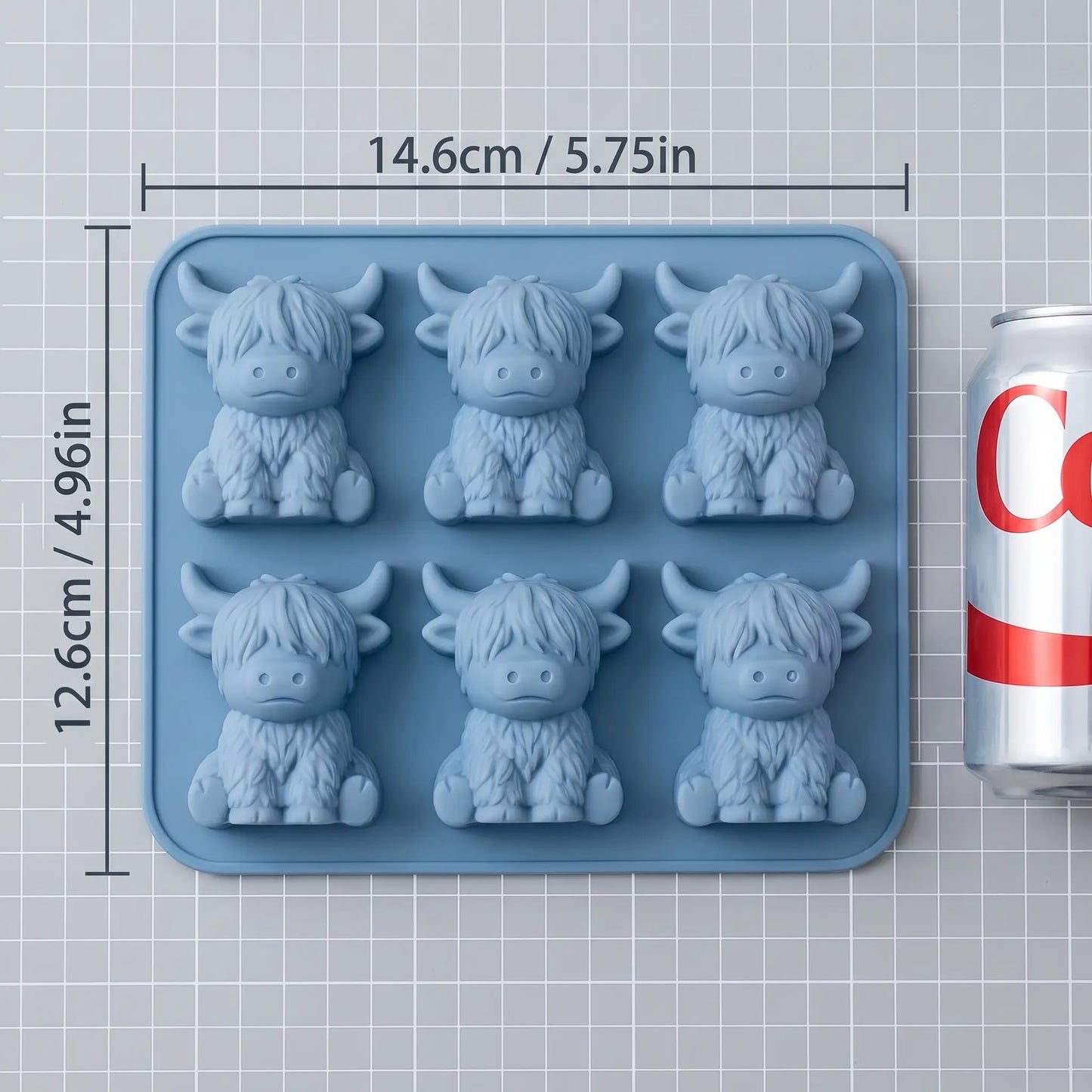 3D Mini Highland Cow Silicone Ice Cube Mold - Ideal for Whiskey Cocktails, Parties, and Gift Giving